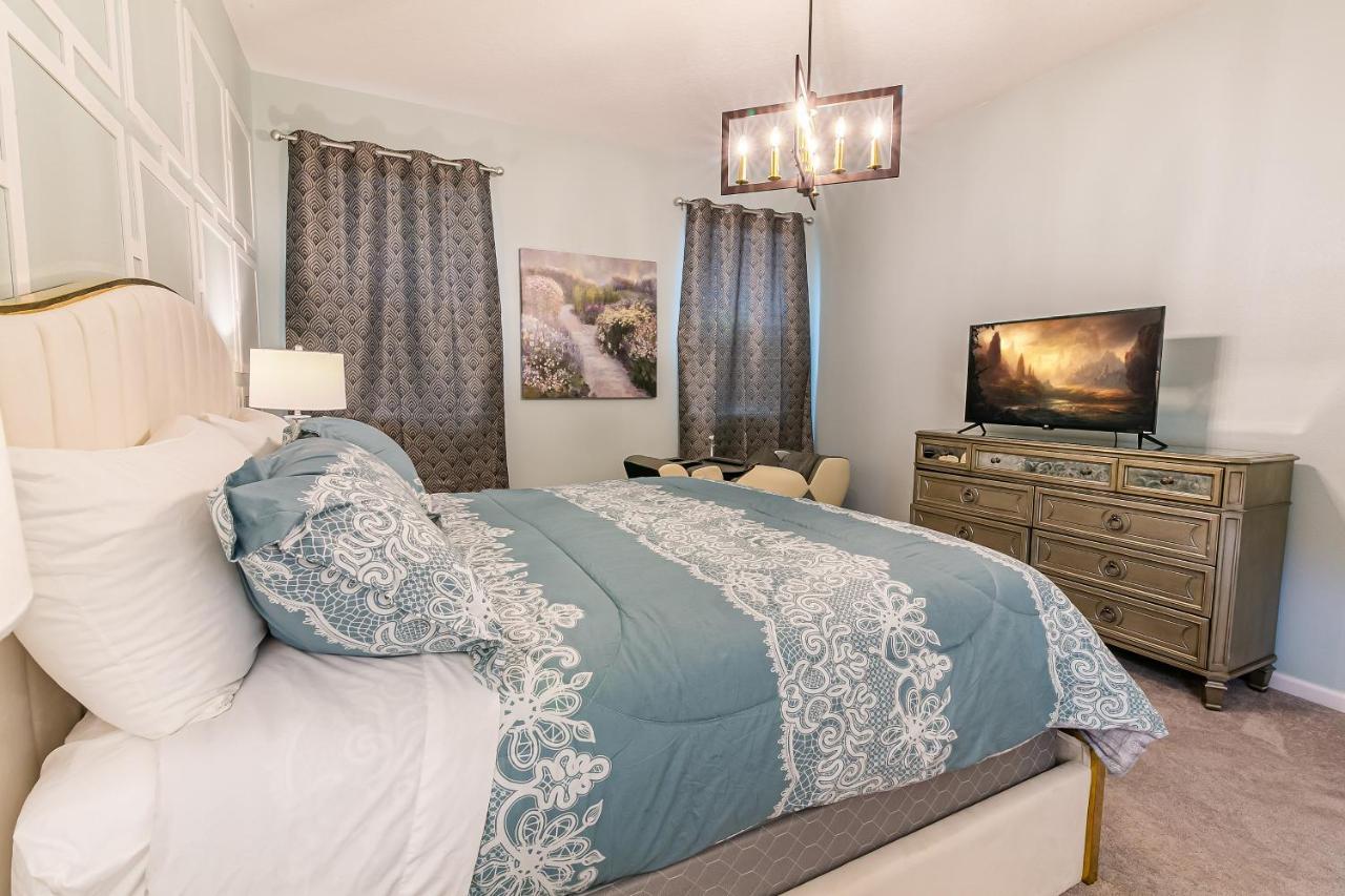 Luxury 12 Bedrooms Pool House 10 Min To Disney4630 Kissimmee Εξωτερικό φωτογραφία