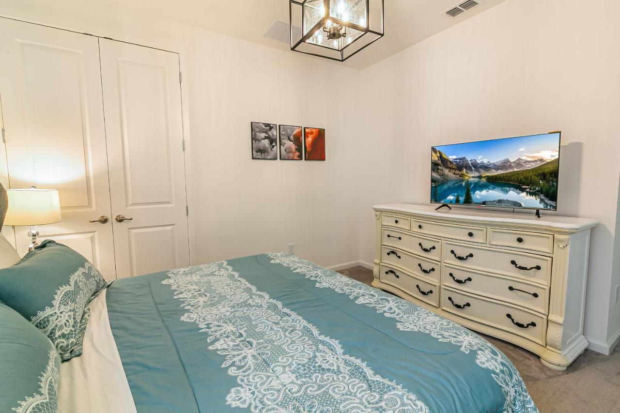 Luxury 12 Bedrooms Pool House 10 Min To Disney4630 Kissimmee Εξωτερικό φωτογραφία